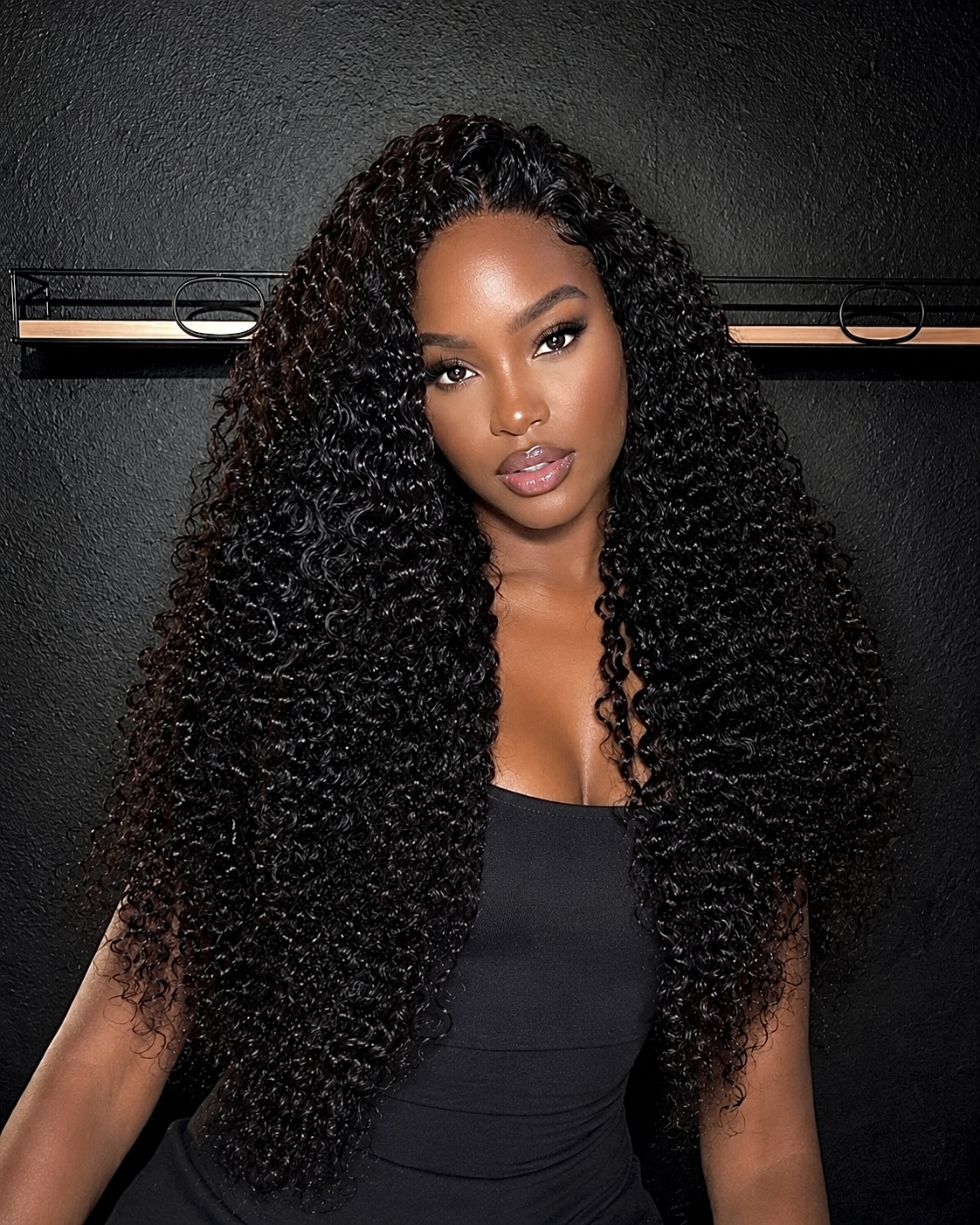 Signature: Curly Wig