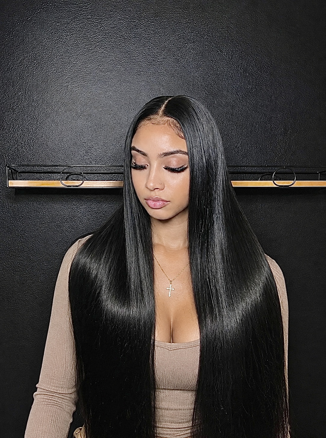 Signature: Straight Wig